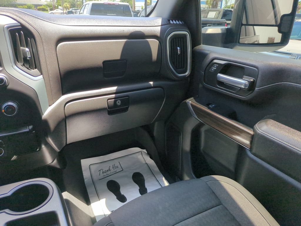 Used 2023 Chevrolet Silverado 2500 LT AWD/4WD image 19