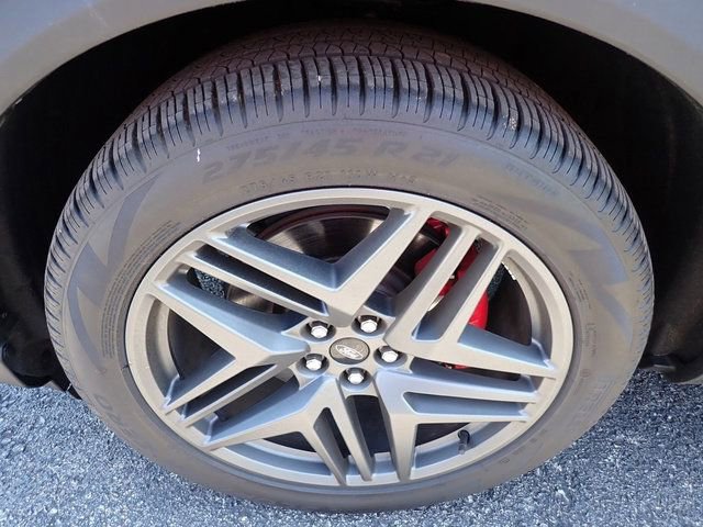 Certified 2025 Ford Explorer ST AWD/4WD image 14