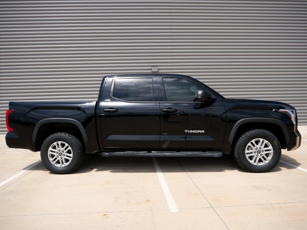 Used 2022 Toyota Tundra SR5 AWD/4WD image 2