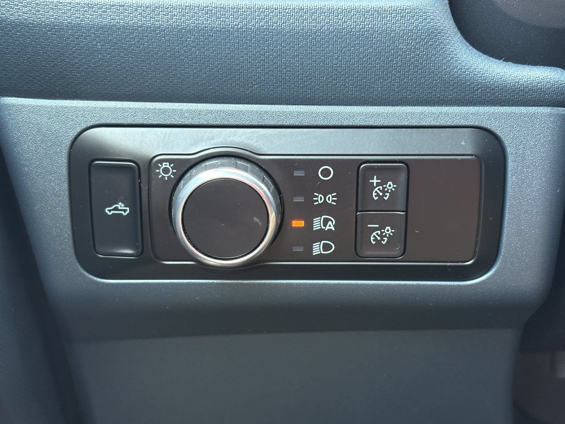 Certified 2024 Ford Maverick XLT FWD image 10