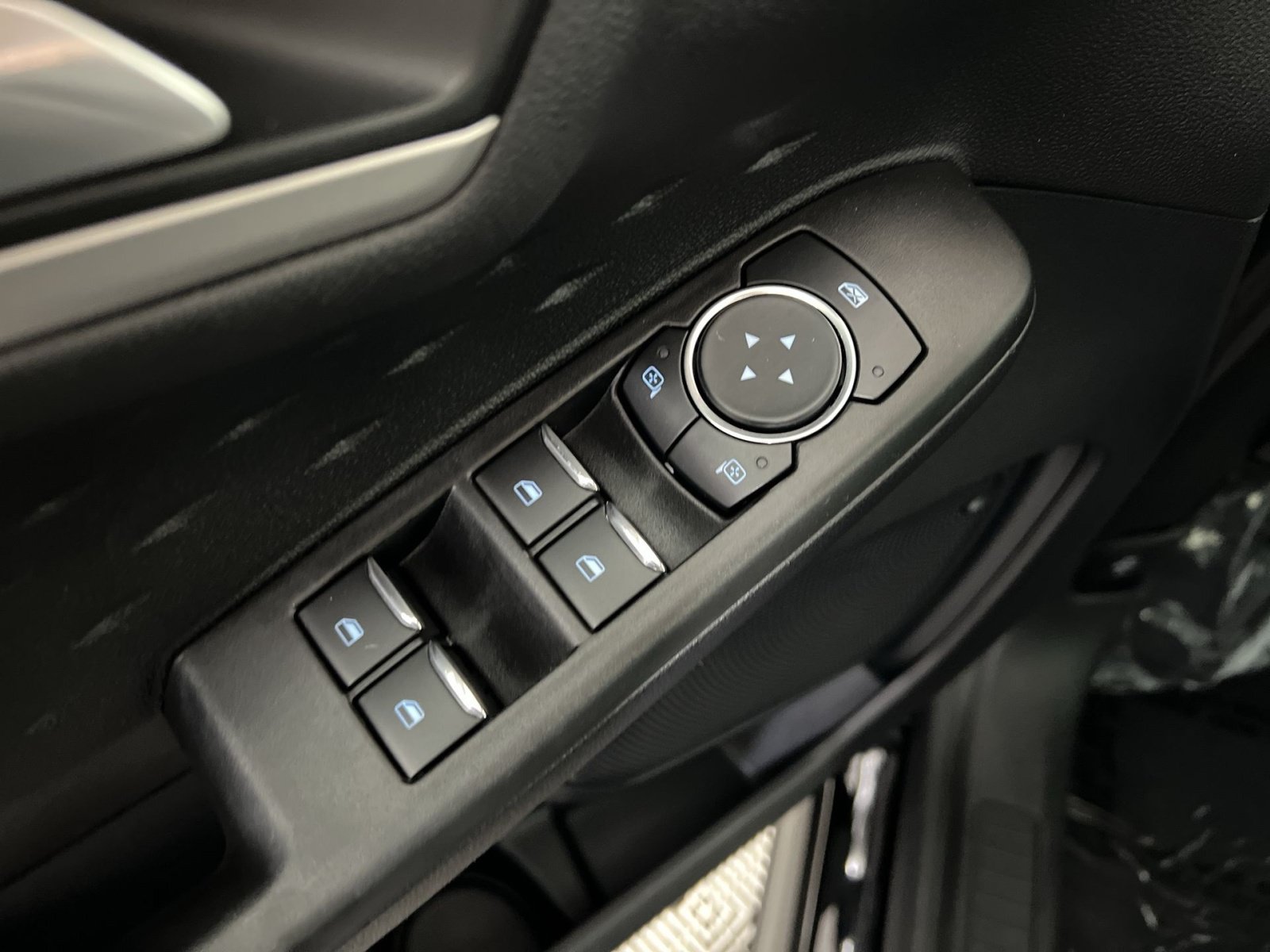 Certified 2020 Ford Escape SEL AWD/4WD image 15