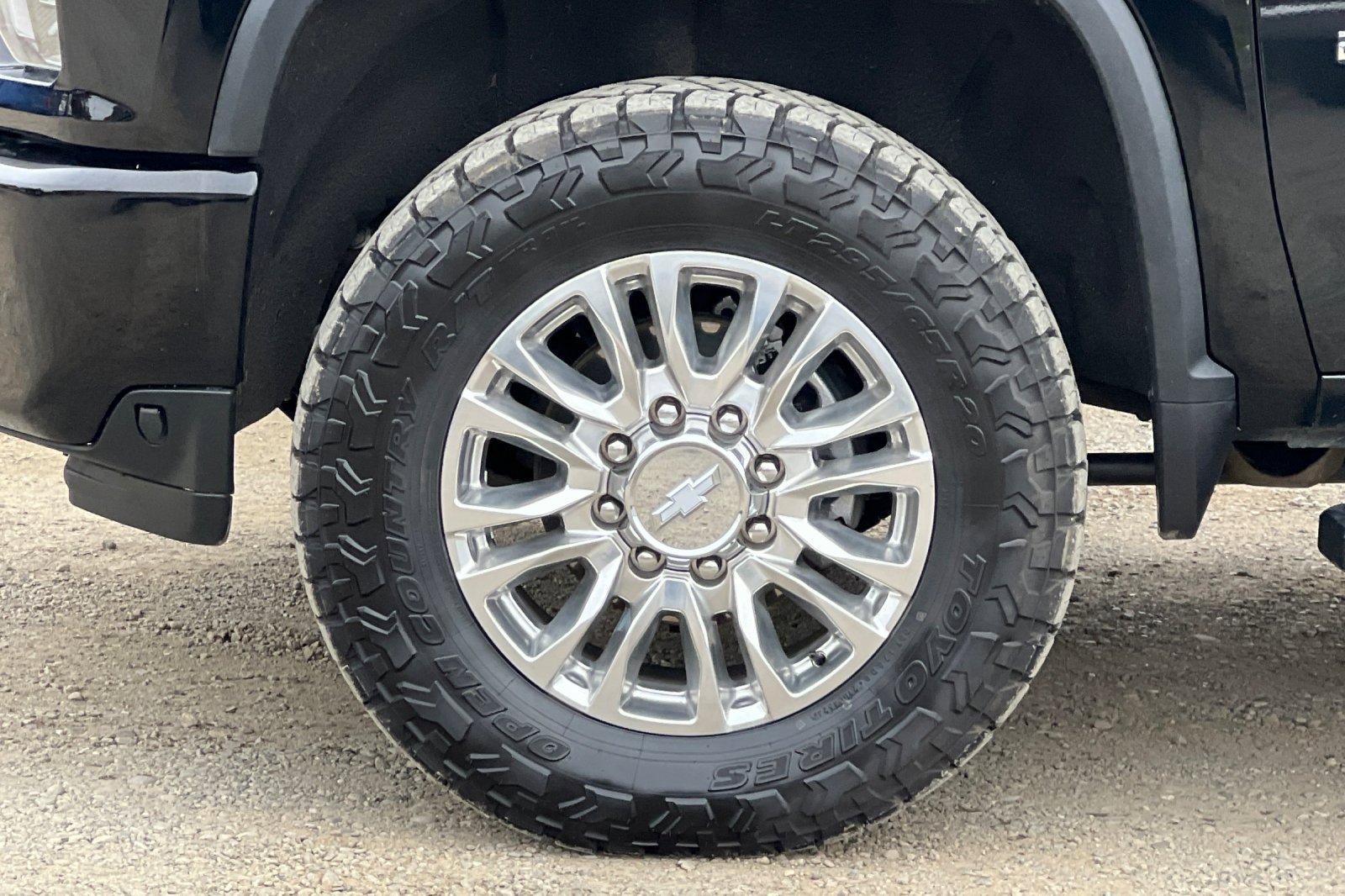 Used 2020 Chevrolet Silverado 2500 High Country w/ Z71 Off-Road Package image 26