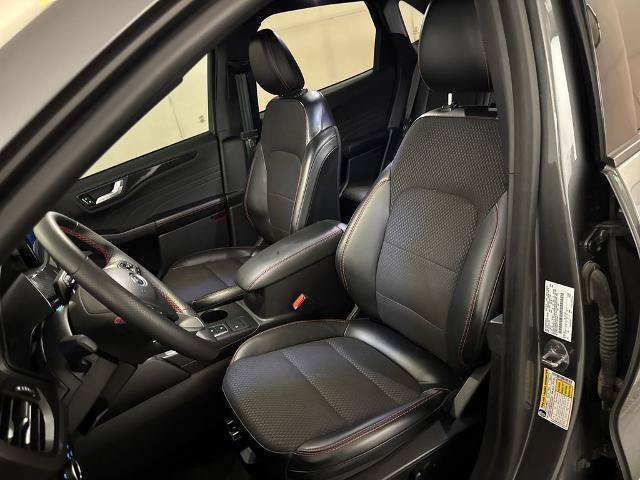 Certified 2023 Ford Escape ST-Line w/ Equipment Group 301A FWD image 17