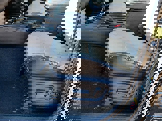 Used 2017 Toyota RAV4 Limited image 13