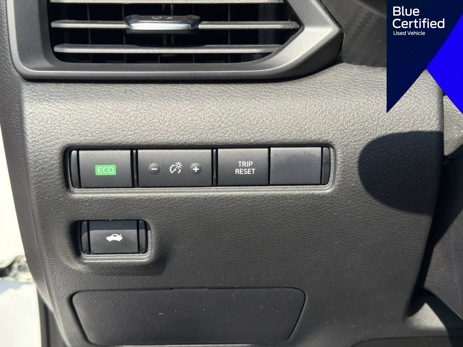 Used 2024 Nissan Sentra S FWD image 28