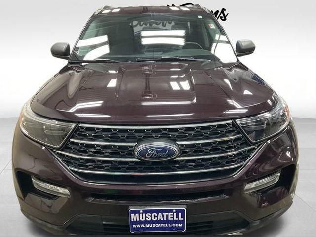 Certified 2023 Ford Explorer XLT w/ Equipment Group 202A image 4