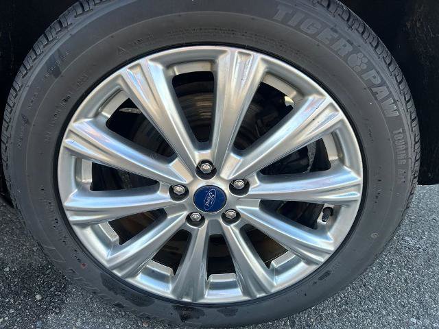 Certified 2017 Ford Escape Titanium w/ Equipment Group 301A AWD/4WD image 14