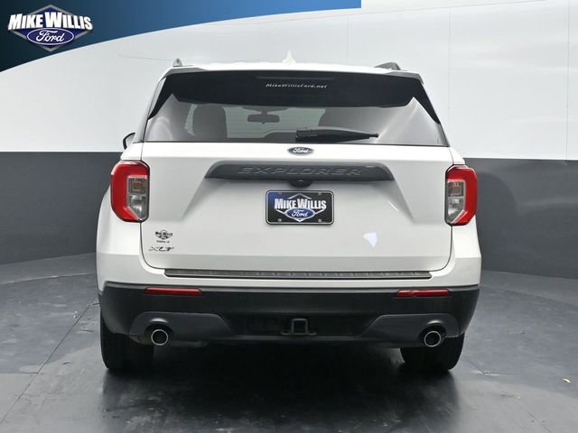 Certified 2021 Ford Explorer XLT w/ Equipment Group 202A image 10