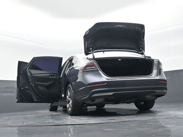 Used 2023 Honda Accord EX image 30