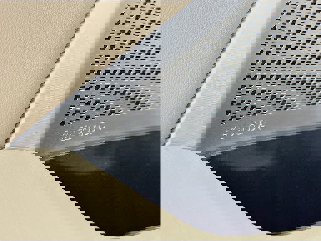 Used 2024 Acura MDX SH-AWD w/ Technology Package image 30