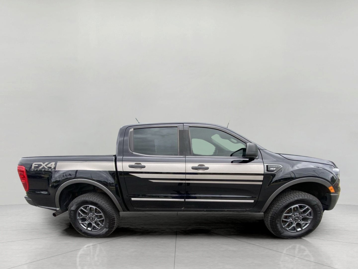 Certified 2019 Ford Ranger XLT w/ Equipment Group 302A Luxury AWD/4WD image 7