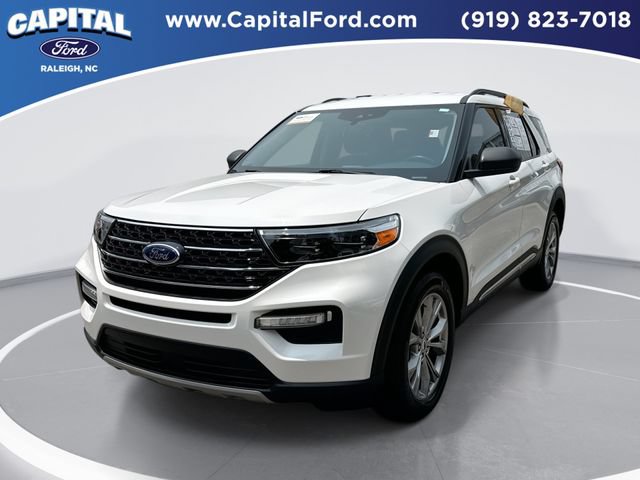 Certified 2023 Ford Explorer XLT w/ Equipment Group 202A AWD/4WD image 1