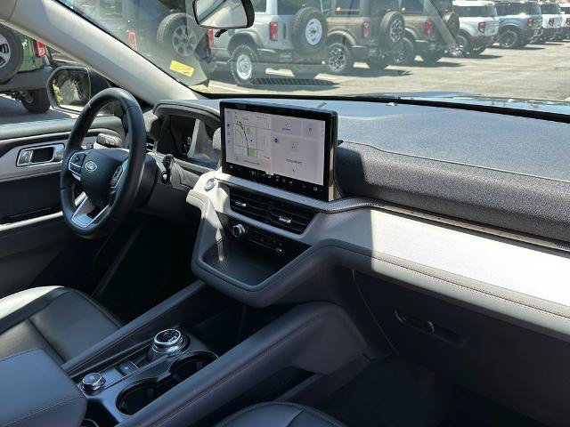 Certified 2026 Ford Explorer Active w/ Active Comfort Package RWD image 14