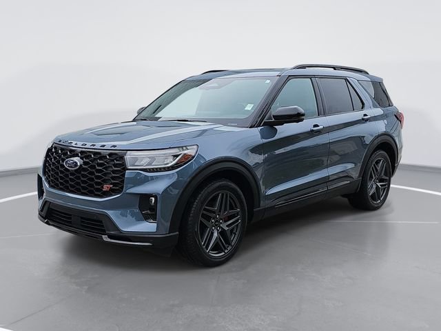 Certified 2025 Ford Explorer ST AWD/4WD image 7