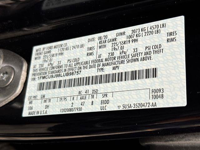 Certified 2020 Ford Escape Titanium AWD/4WD image 22