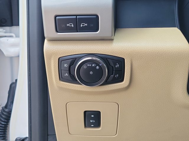 Certified 2017 Ford F150 Lariat w/ Equipment Group 502A Luxury RWD image 22