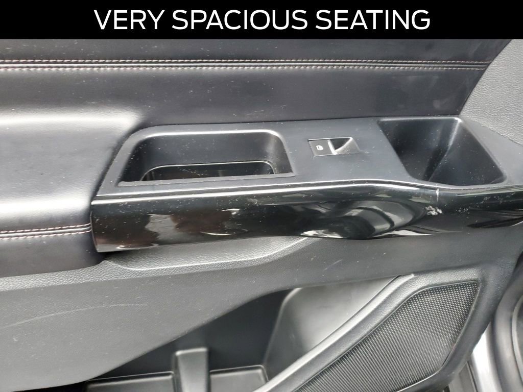 Certified 2021 Ford Explorer Platinum w/ Equipment Group 601A image 14