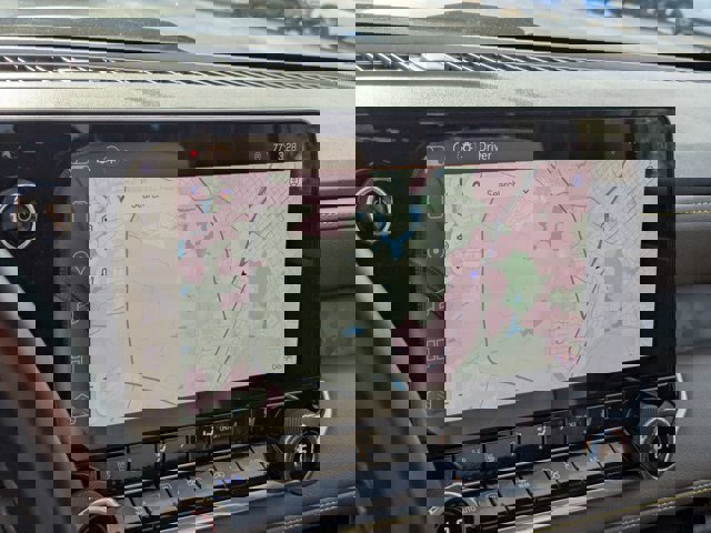 Used 2023 Chevrolet Colorado ZR2 w/ ZR2 Convenience Package III image 25