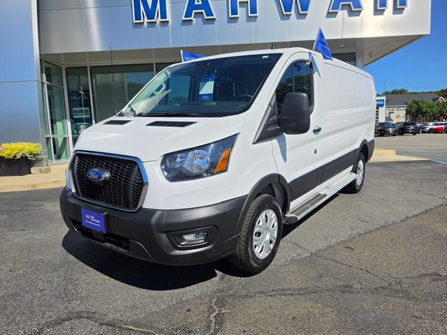Certified 2025 Ford Transit 250 Low Roof w/ Exterior Upgrade Package RWD image 29
