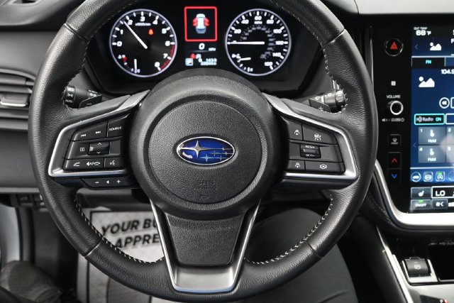 Used 2025 Subaru Outback Premium AWD/4WD image 10