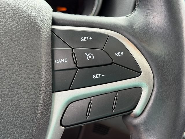 Used 2021 Jeep Grand Cherokee Limited AWD/4WD image 22