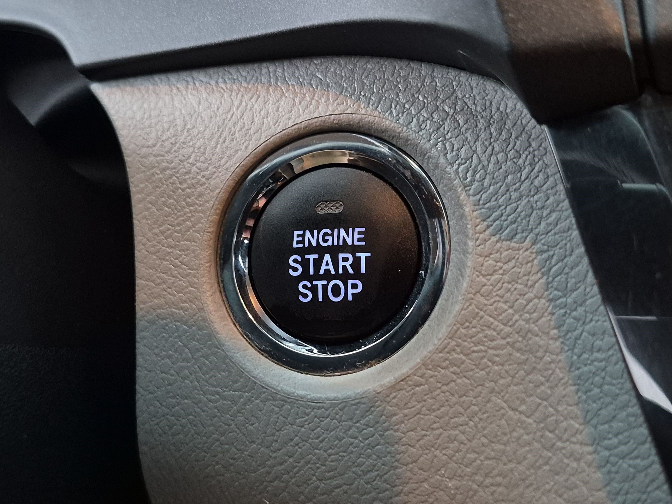 Used 2020 Toyota Sienna XLE FWD image 23
