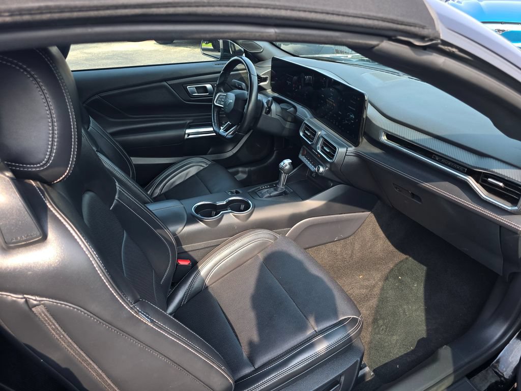 Certified 2025 Ford Mustang Premium RWD image 10