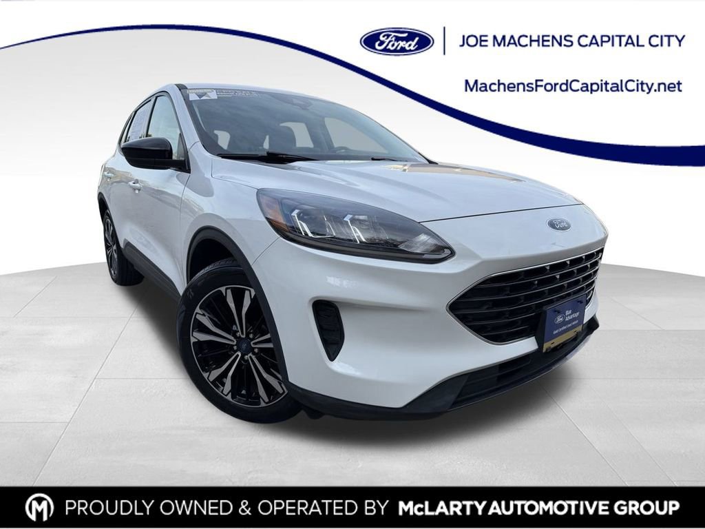 Certified 2022 Ford Escape SE w/ SE Sport Appearance Package image 7