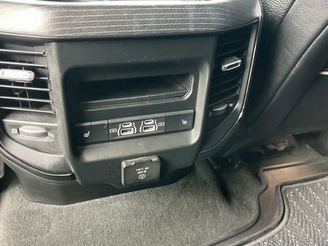 Used 2022 RAM 1500 Limited AWD/4WD image 17