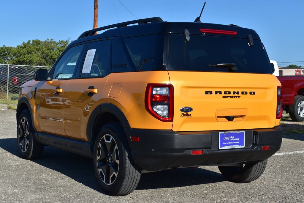 Certified 2023 Ford Bronco Sport Outer Banks w/ Tech Package AWD/4WD image 9