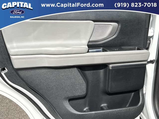 Certified 2025 Ford Expedition Active AWD/4WD image 17