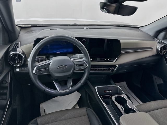 Used 2025 Chevrolet Equinox LT w/ Convenience Package II AWD/4WD image 30