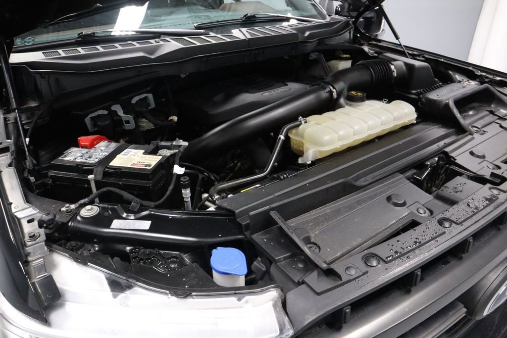 Certified 2023 Ford F150 Lariat w/ Equipment Group 502A High image 14