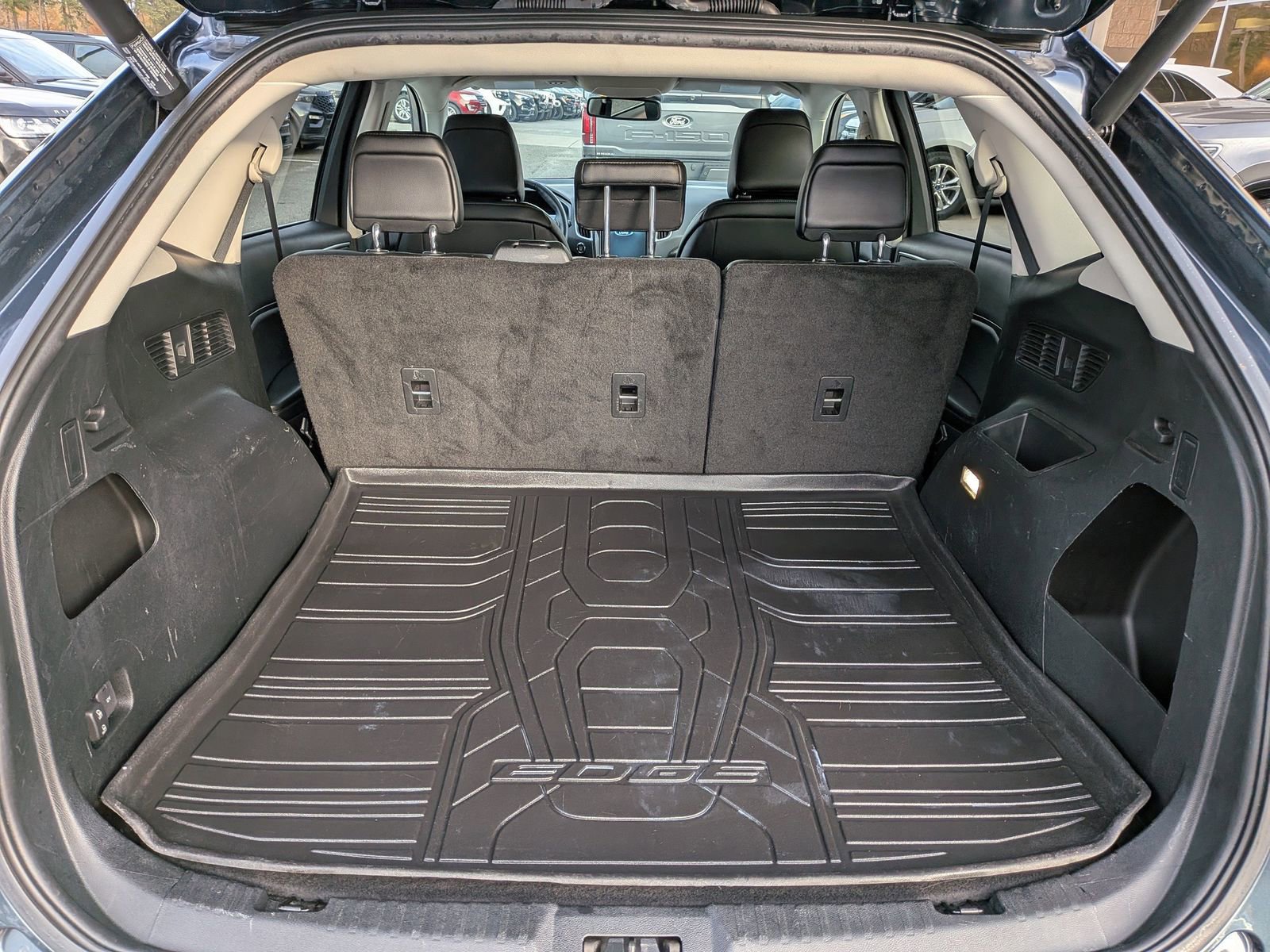 Certified 2022 Ford Edge SEL w/ Convenience Package image 15