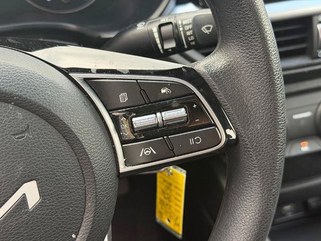 Used 2023 Kia Forte LXS FWD image 16