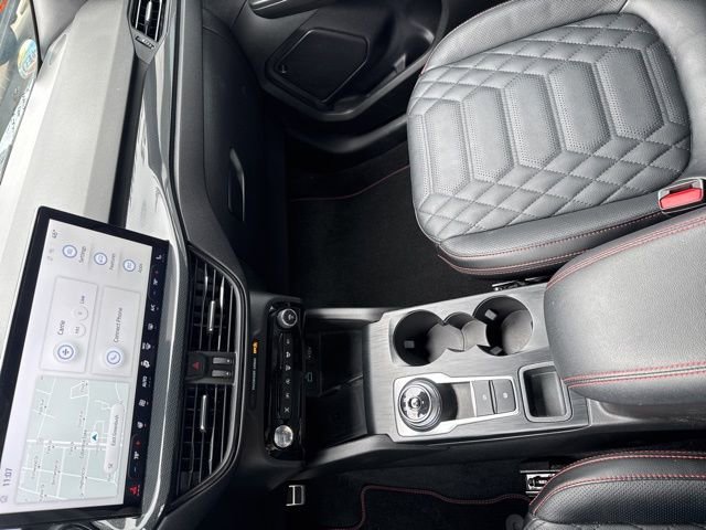 Certified 2023 Ford Escape ST-Line Elite w/ Premium Technology Package AWD/4WD image 31