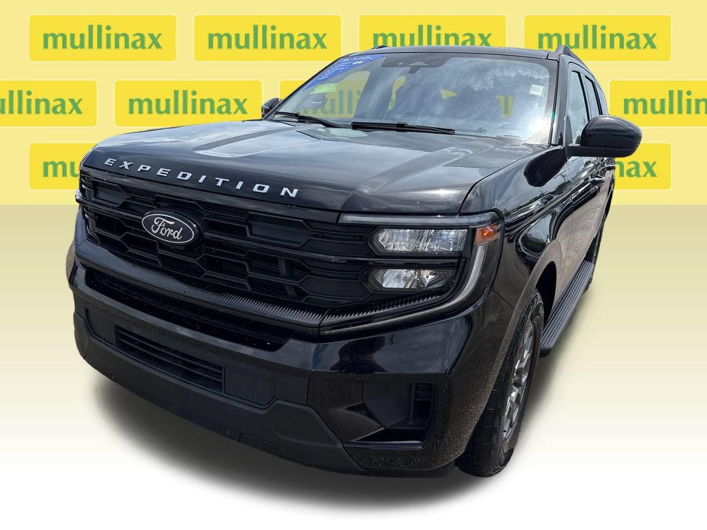 Certified 2025 Ford Expedition Active RWD image 10