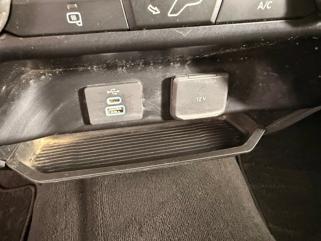 Certified 2025 Ford F250 XLT AWD/4WD image 28