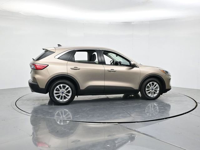 Certified 2021 Ford Escape SE video 2