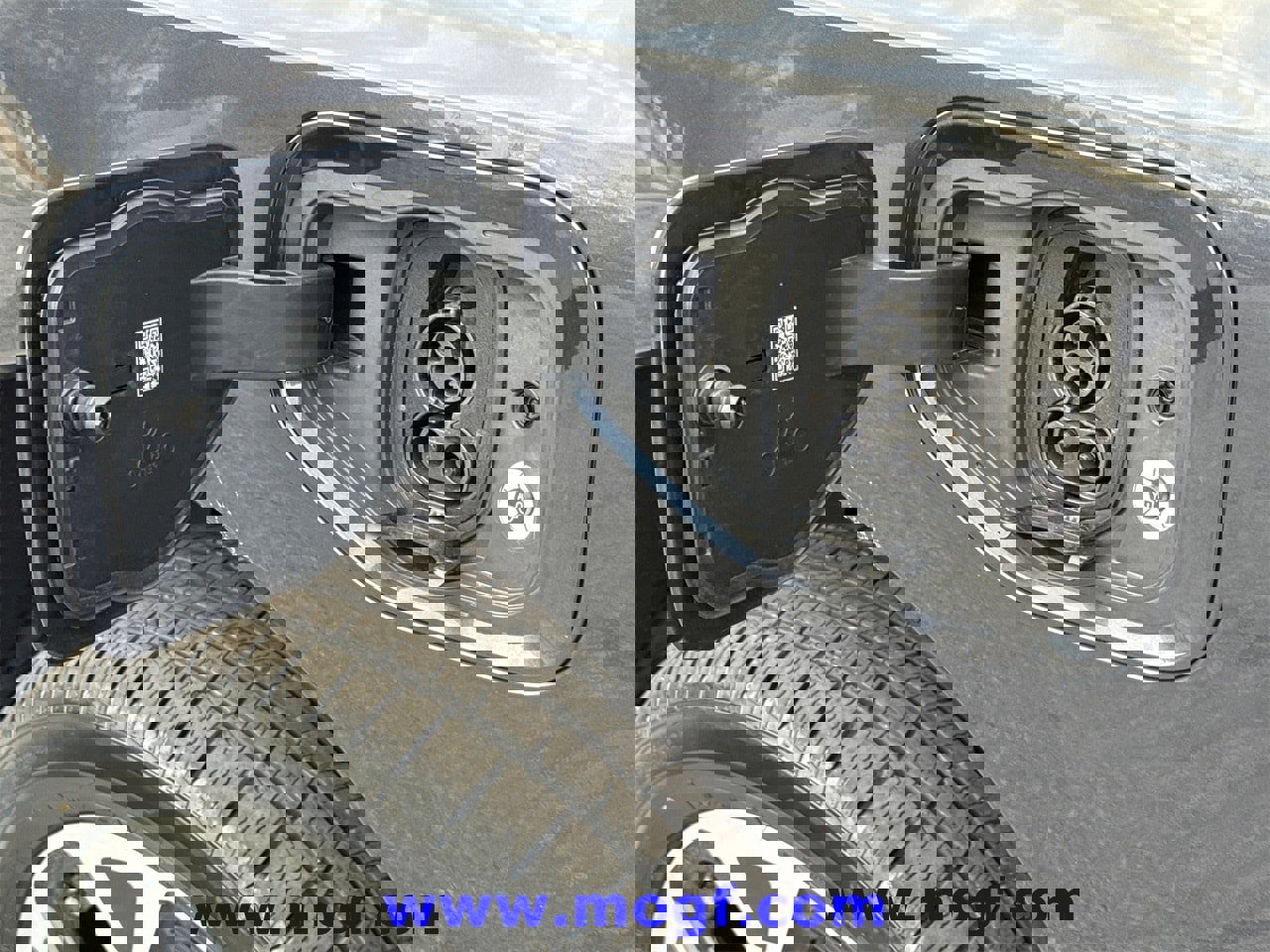 Certified 2022 Ford F150 Lightning Platinum image 42