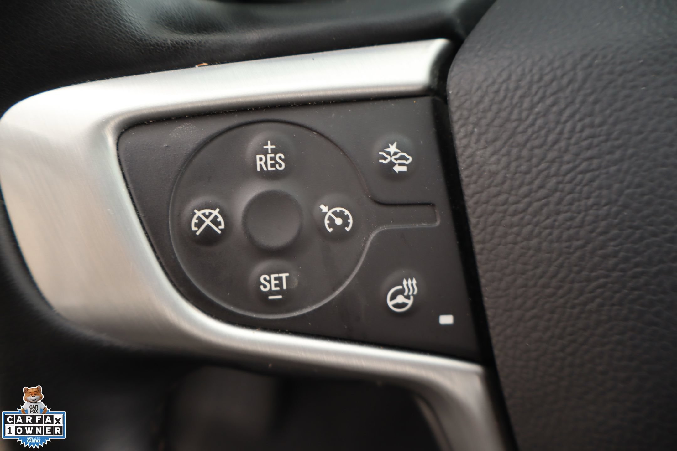 Used 2024 GMC Terrain SLT FWD image 14