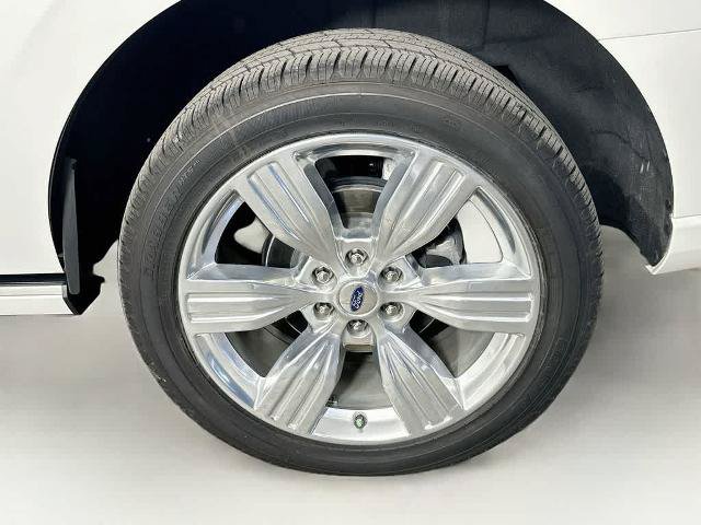 Certified 2024 Ford Expedition Platinum RWD image 8