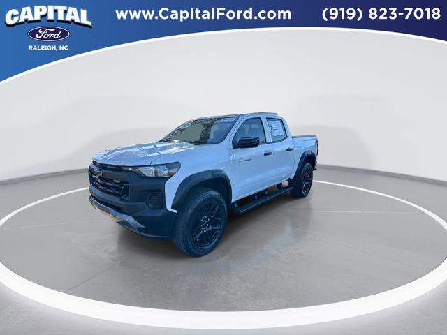 Used 2024 Chevrolet Colorado Trail Boss w/ Advanced Trailering Package image 4