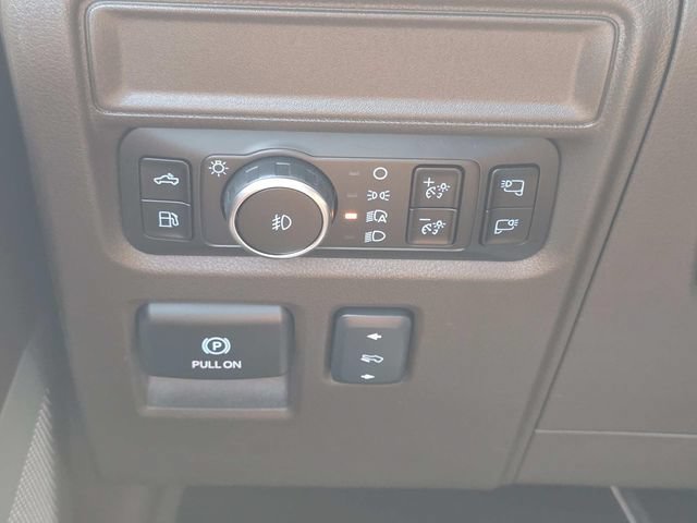 Certified 2025 Ford F150 King Ranch AWD/4WD image 23