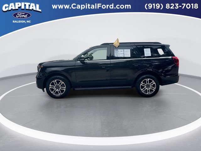 Certified 2025 Ford Expedition Active AWD/4WD image 5