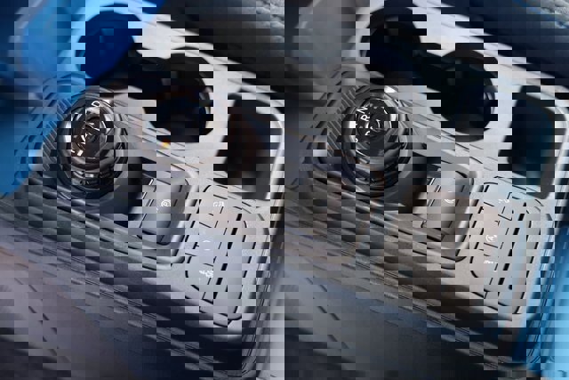 Certified 2025 Ford Maverick XLT w/ XLT Luxury Package image 23