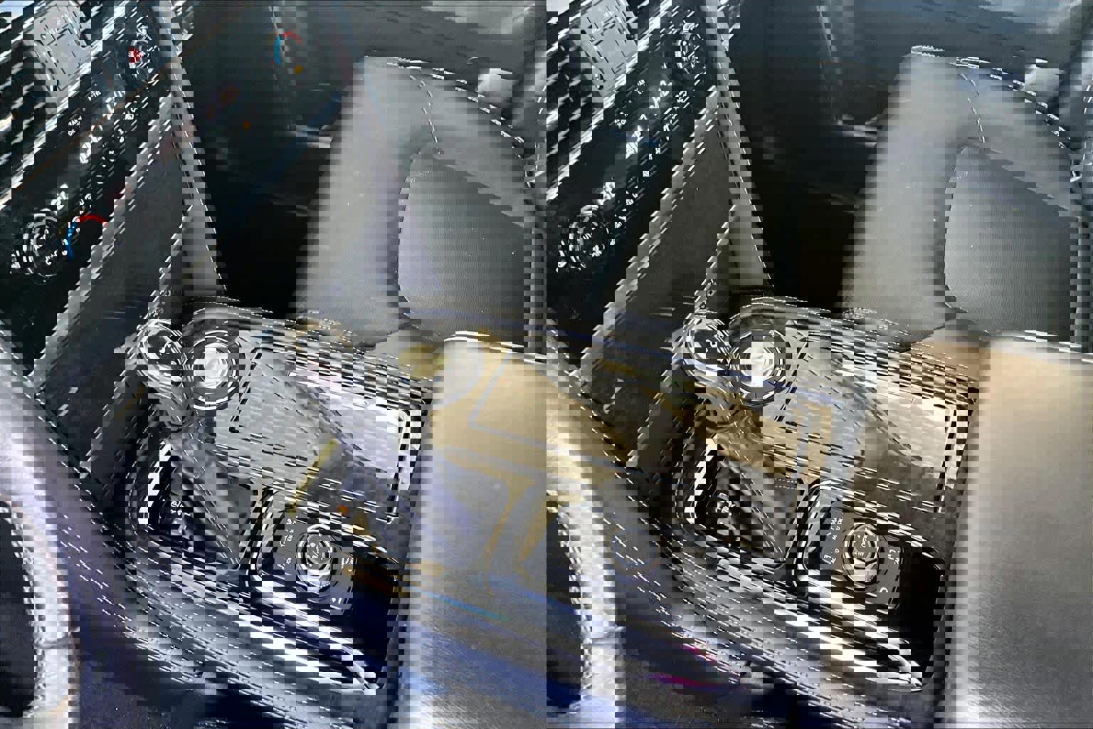 Used 2023 INFINITI QX80 Luxe w/ Cargo Package image 17