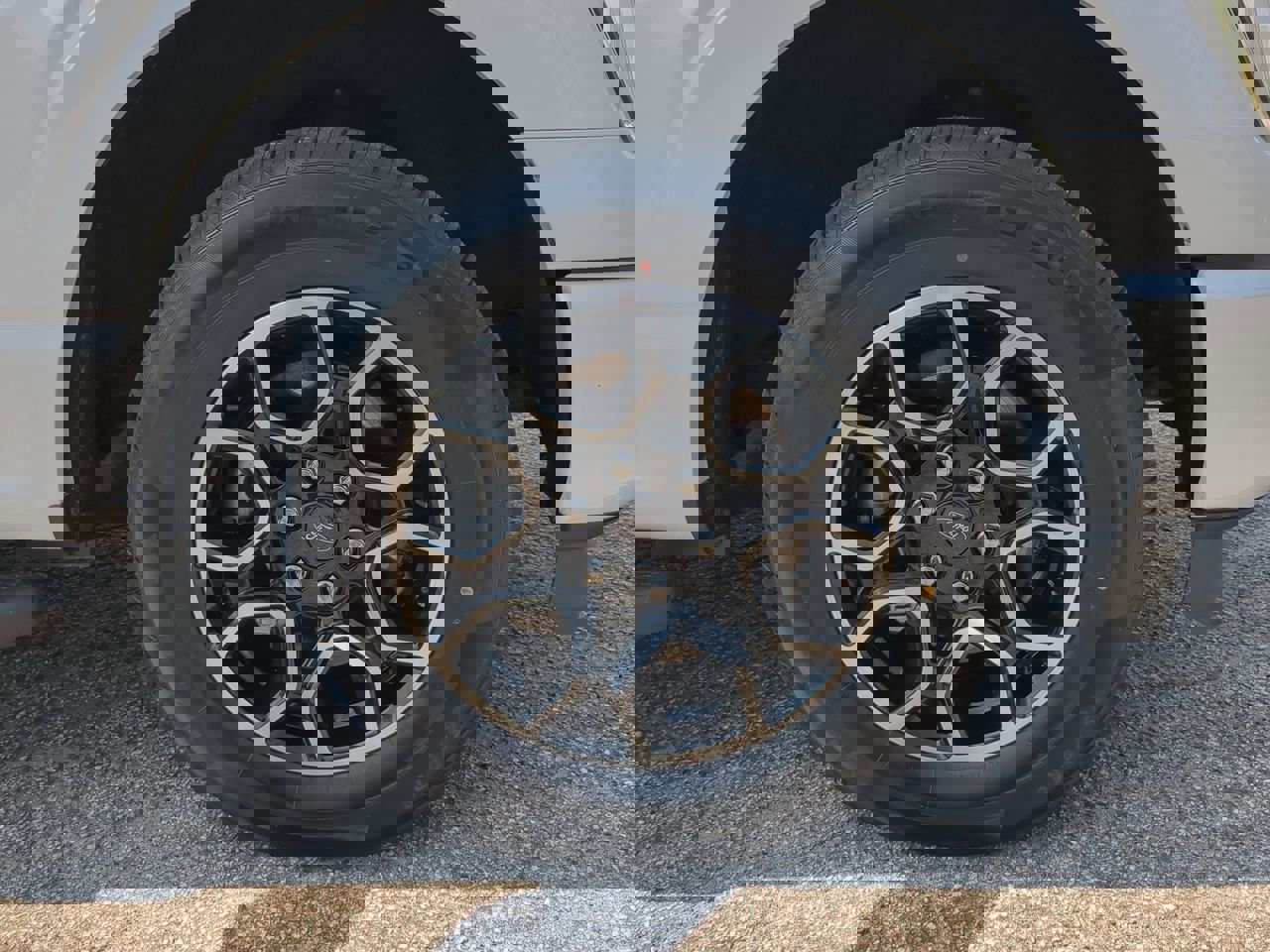 Certified 2022 Ford F150 XLT w/ Equipment Group 302A High image 9