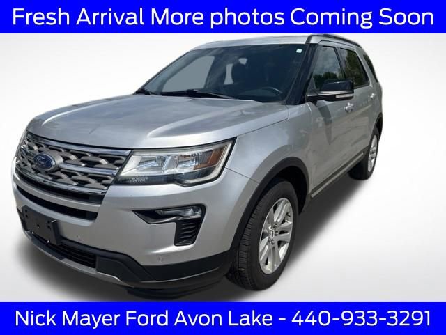 Certified 2018 Ford Explorer XLT w/ Equipment Group 202A AWD/4WD image 8