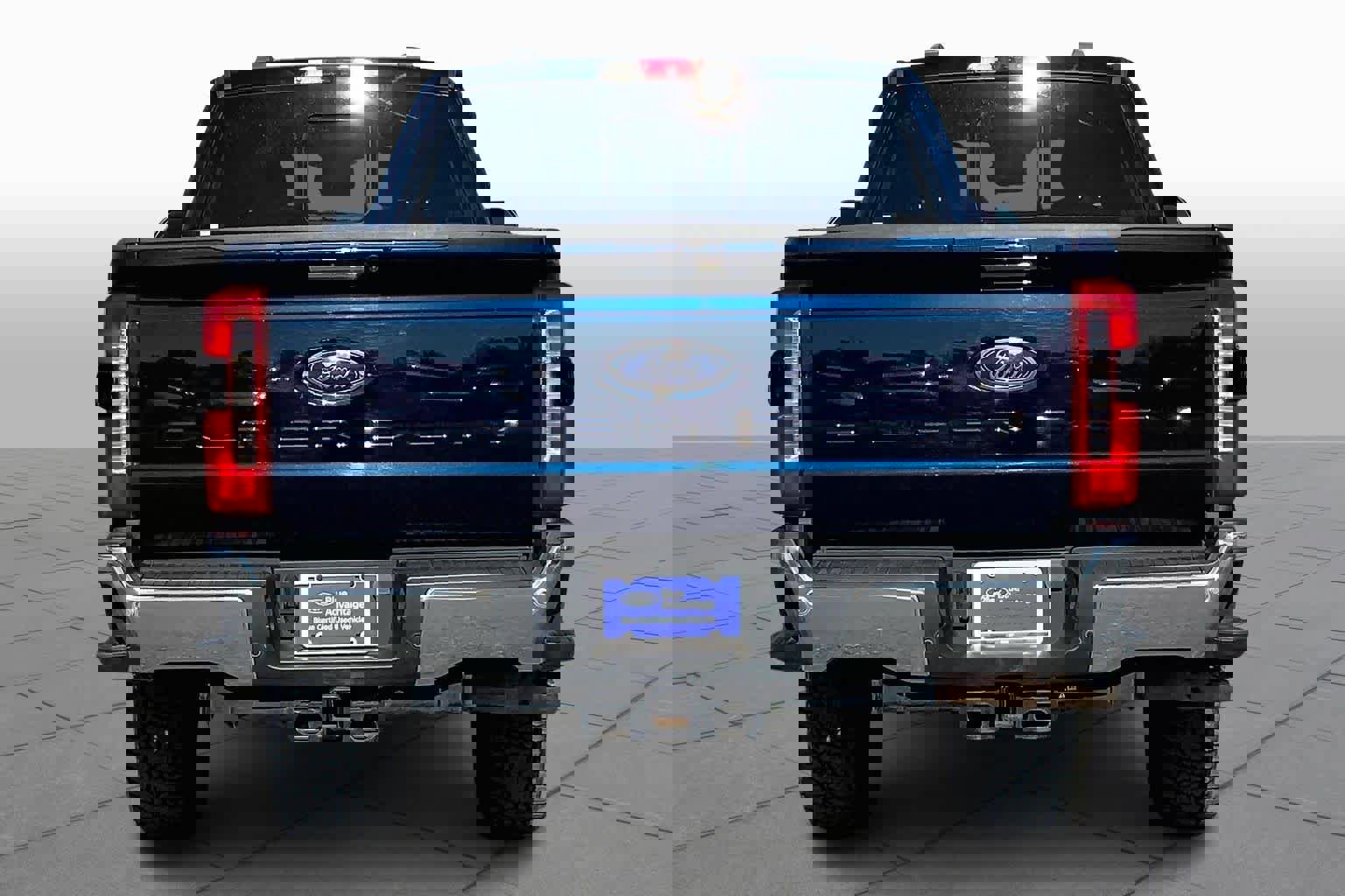 Certified 2023 Ford F250 Lariat w/ Chrome Package image 2